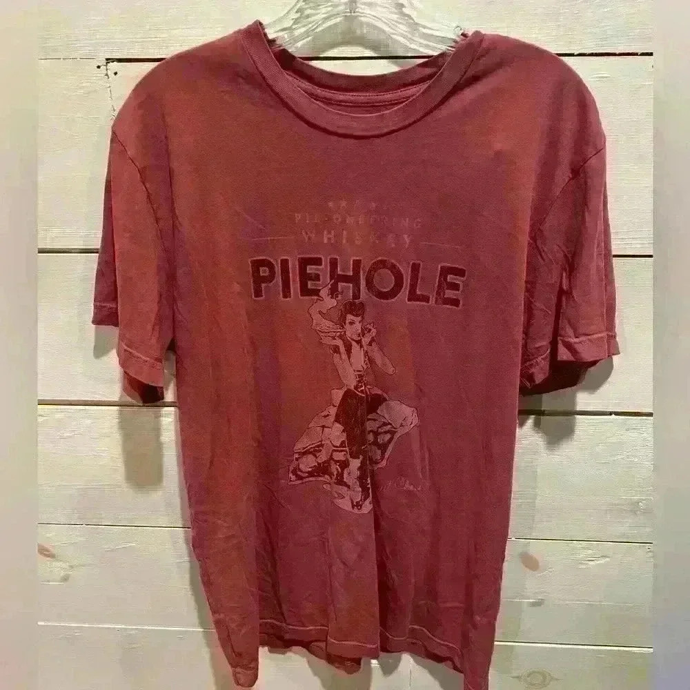Vintage Piehole Whiskey Pio-neering Sweet Cheri tee shirt medium, EUC